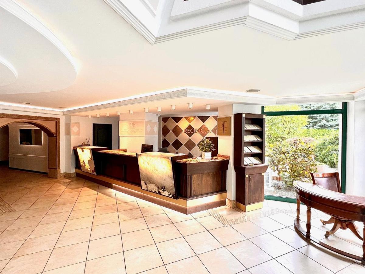 Papuga Park Hotel Wellness Marrakesz & Spa Бельско-Бяла Экстерьер фото