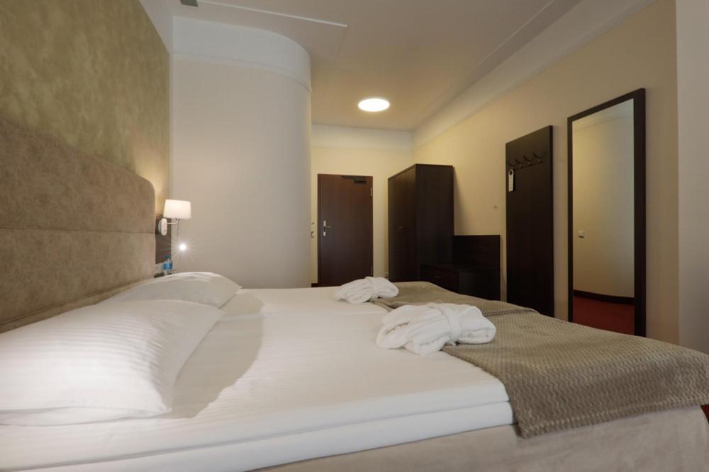 Papuga Park Hotel Wellness Marrakesz & Spa Бельско-Бяла Экстерьер фото